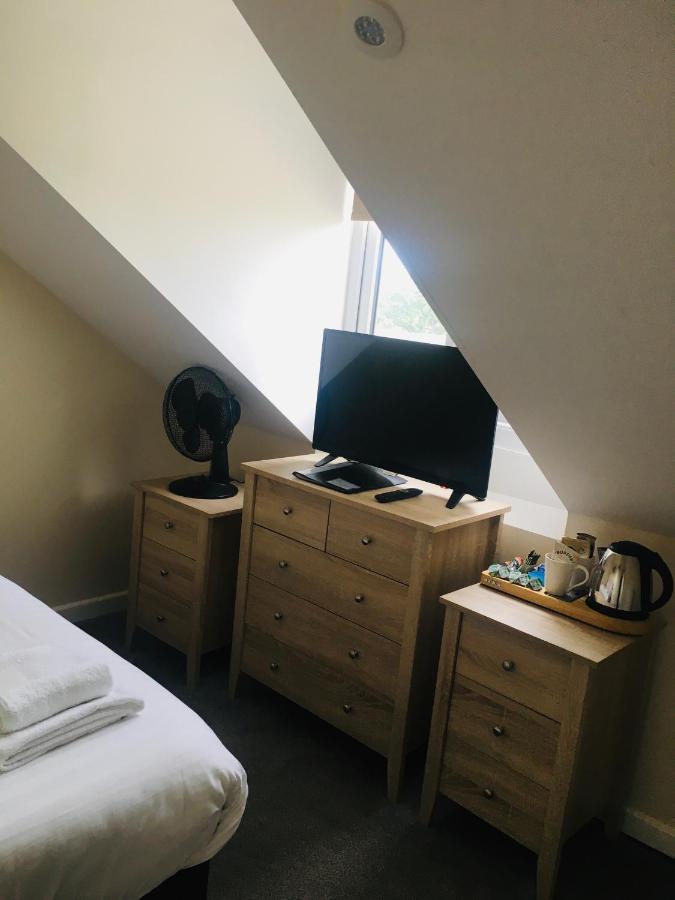 Bed and Breakfast The White Hart Frocester Екстер'єр фото