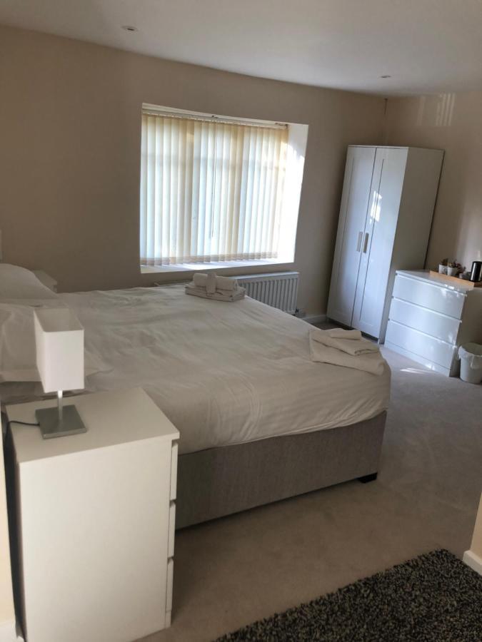 Bed and Breakfast The White Hart Frocester Екстер'єр фото